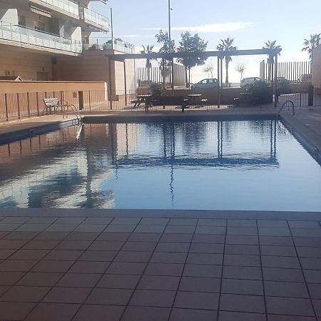 Habitacion double. Piscina, terraza vistas del mar Badalona Exterior foto